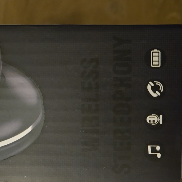 A50-BT Wireless Headphone - Picture 4 of 5